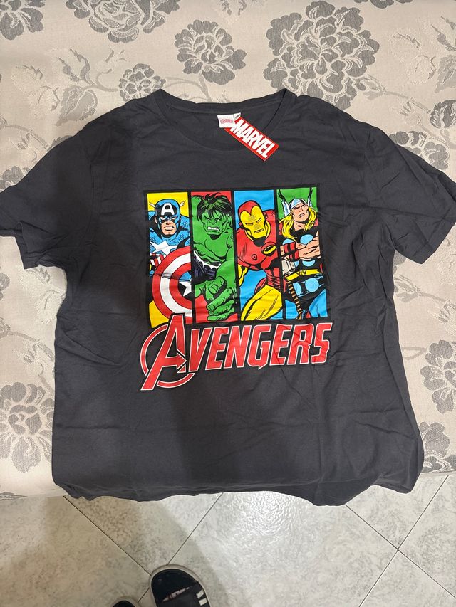 T-shirt Marvel Avengers Uomo Nera