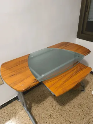 Mesa de despacho cristal y madera