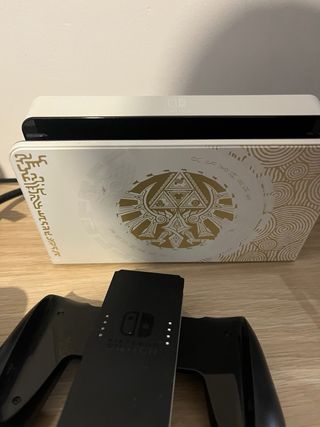 Nintendo Switch OLED Edición Zelda 125 GB