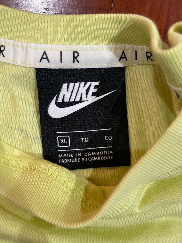 Camiseta Nike Mujer Amarilla Talla XL Manga Corta