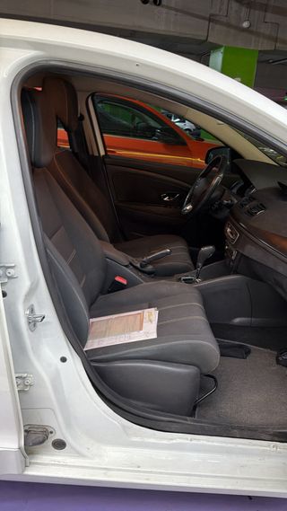 RENAULT MEGANE AUTOMATICO 