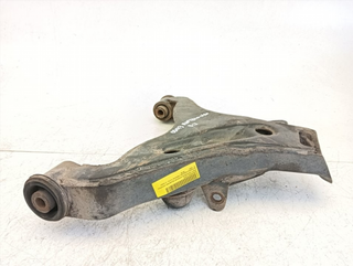 BRAZO SUSPENSION SUPERIOR DELANTERO IZQUIERDO MIT