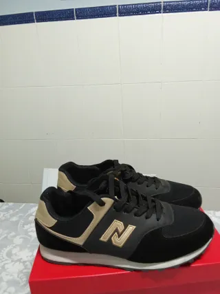 Zapatillas  Hombre Negro/Dorado