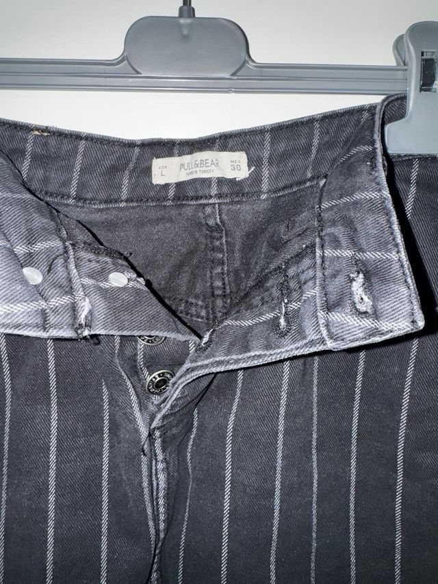 Minifalda de rayas negras