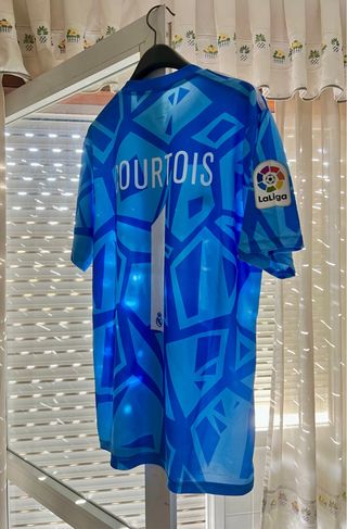 Camiseta Real Madrid Courtois Talla L 