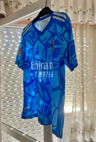 Camiseta Real Madrid Courtois Talla L 