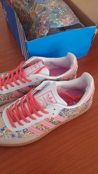 Adidas x Liberty London Zapatillas Flores
