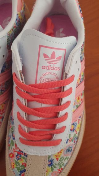 Adidas x Liberty London Zapatillas Flores
