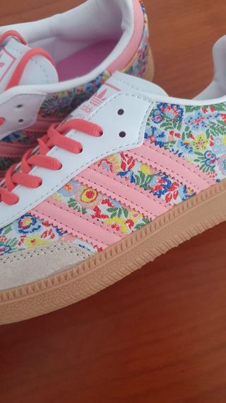 Adidas x Liberty London Zapatillas Flores
