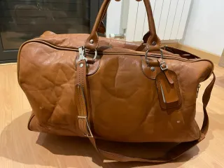 Bolso de viaje de cuero marrón