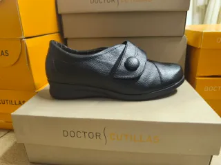 Zapatos señora Doctor Cutillas negros