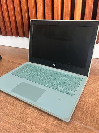 Ordenador portátil HP verde
