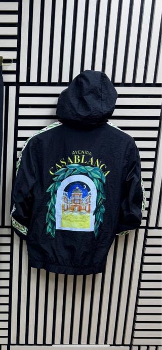 Chaqueta con capucha Talla M