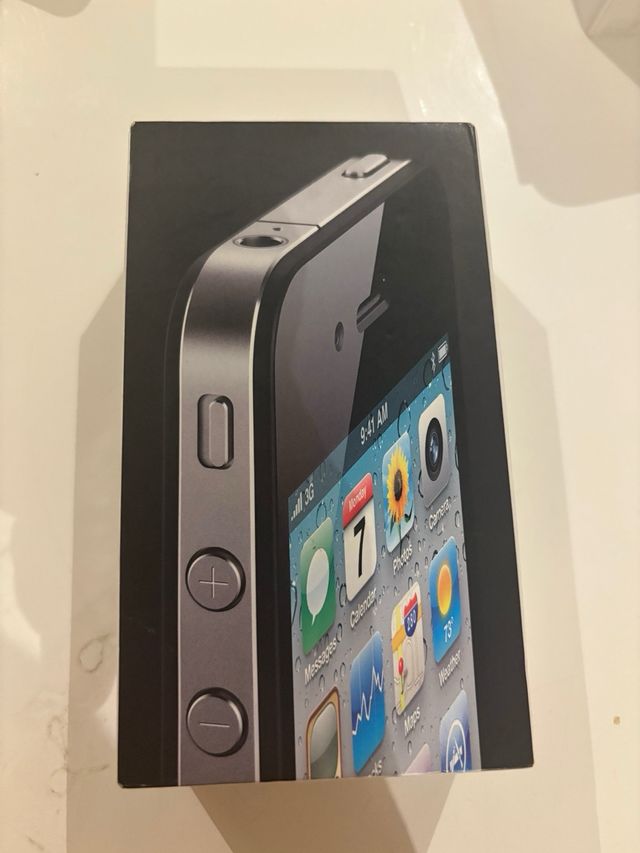 iPhone 4 Negro con Caja