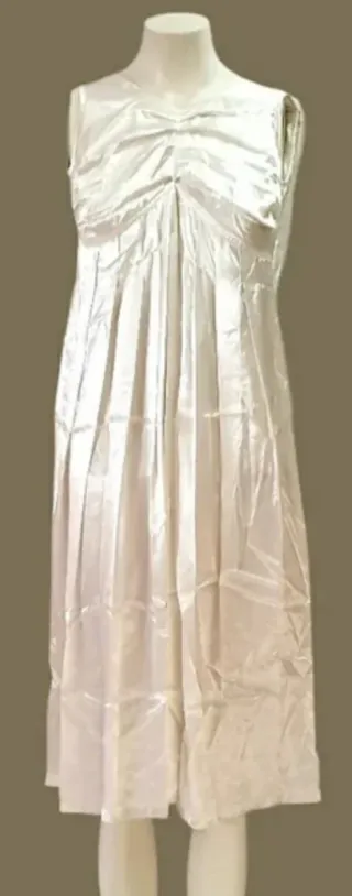 LOTE 4 VESTIDOS DE NIÑA HALLOWEEN Y CARNAVAL
