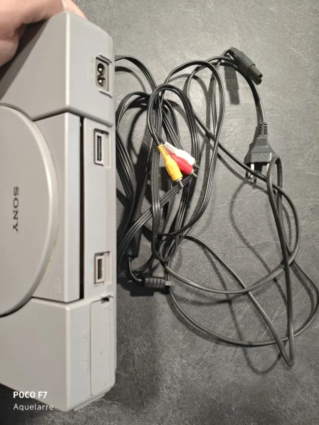 Consola Sony PS1 gris