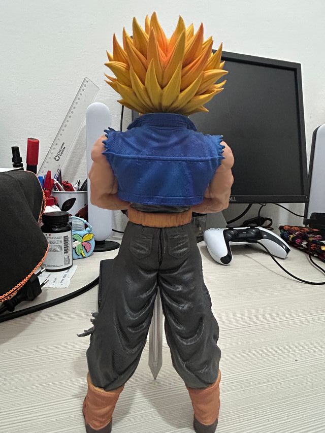 Action Figure Trunks Dragon Ball Z