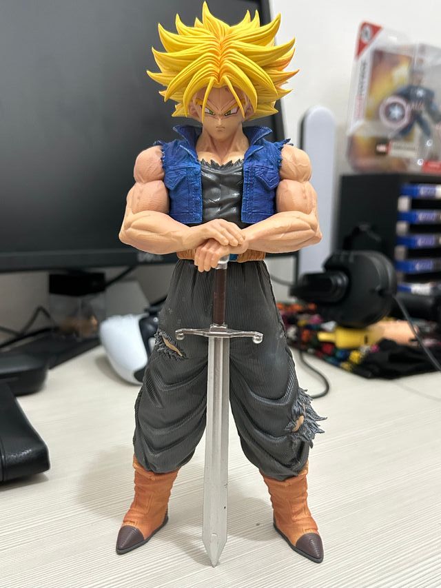 Action Figure Trunks Dragon Ball Z