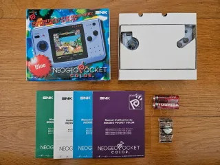 Neo Geo Pocket Color 'Blue'. Nueva a estrenar.
