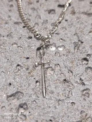 Colgante doble, parejas; Corazón y Daga CH221