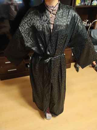 Bata kimono estampado leopardo