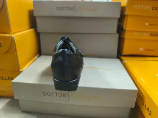 Zapatos de señora Doctor Cutillas negros