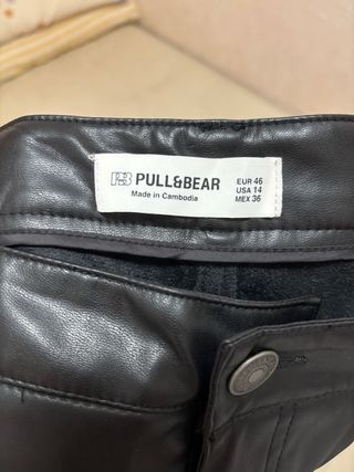 Pantalón Pull&Bear Negro