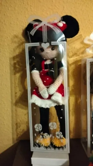 Muñeca crochet Minnie Mouse