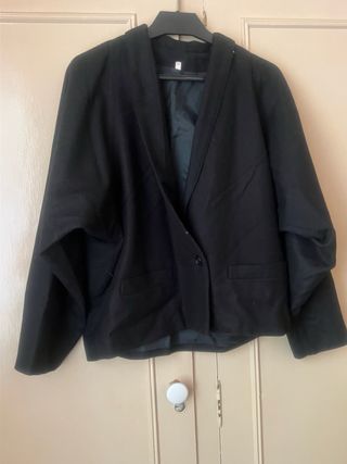 Chaqueta negra elegante