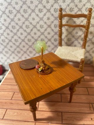 Lampada verde dollshouse in vetro e legno
