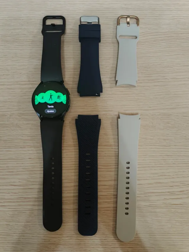 Samsung Galaxy Watch 6 Nero + Cinturini Regalo