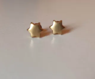 Pendientes estrella oro amarillo
