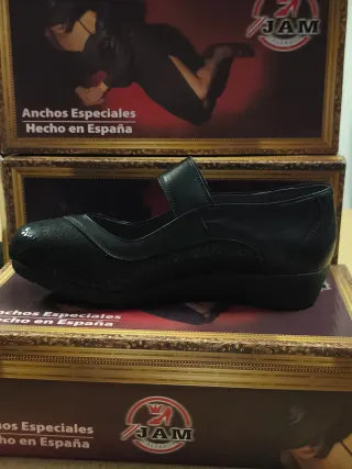 Zapatos de señora JAM negros