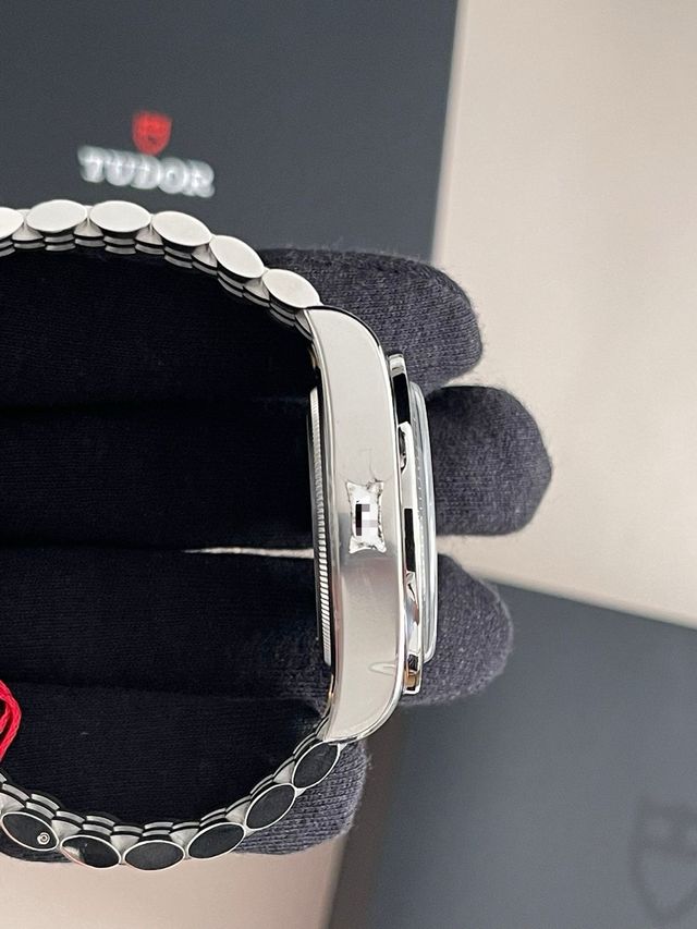 NUEVO Tudor Black Bay Chrono 07/10/25 Full Sticker