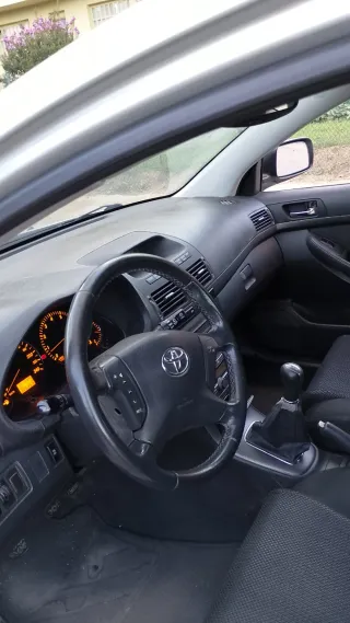 Toyota Corolla 2002