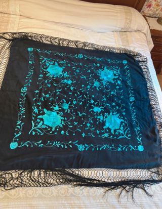 Mantón Baturra Negro y Azul