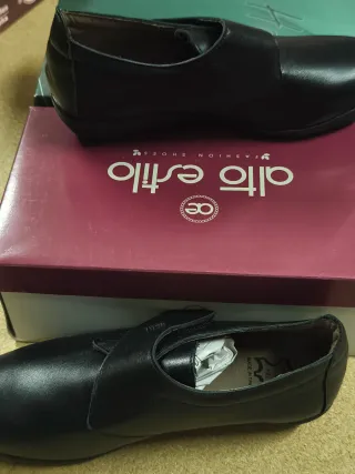Zapatos señora Caprice negros