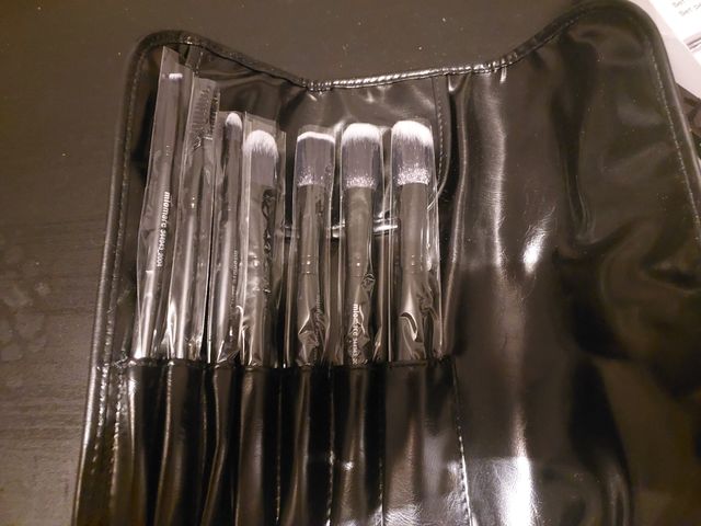 Set 8 brochas maquillaje Miomare