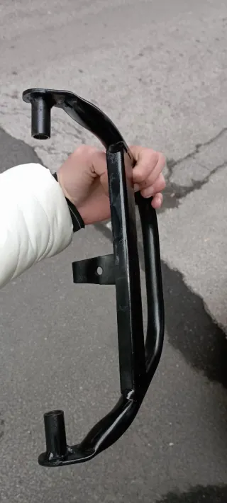 Portapacchi posteriore nero per booster spirit