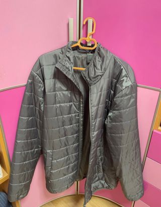 Chaquetón acolchado gris hombre