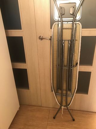 Tabla de planchar plegable