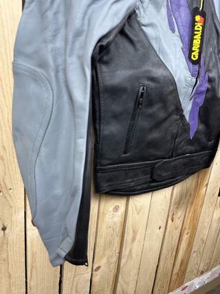 CHAQUETA T-S MOTO GARIBALDI MORADO
