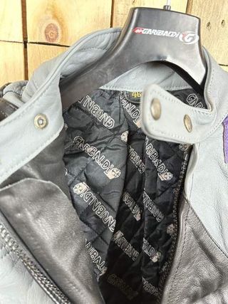 CHAQUETA T-S MOTO GARIBALDI MORADO
