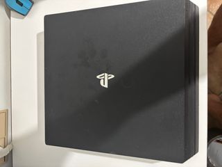 PS4 Pro (PlayStation 4 Pro) Negra