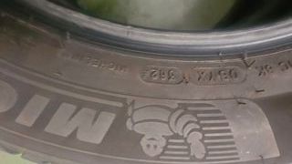 Neumático Michelin 225/55R17 101W