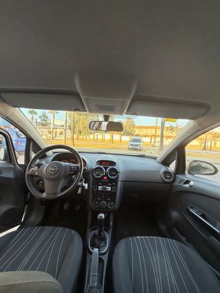 Opel Corsa 1.2 2011