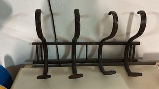 Perchero antiguo de madera