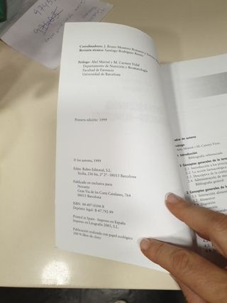 Libro farmacéutico Interaccione fármaco-alimentos