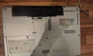 Portátil Sony Vaio VGN-C811S Negro/Plata