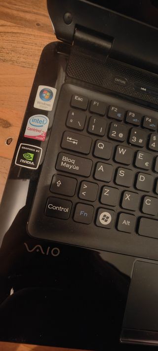 Portátil Sony Vaio VGN-C811S Negro/Plata